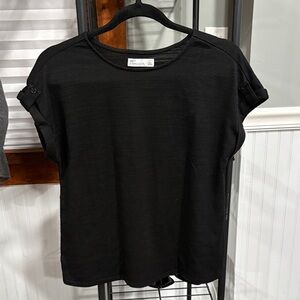 89th & Madison Black Short Sleeve Women's Tee